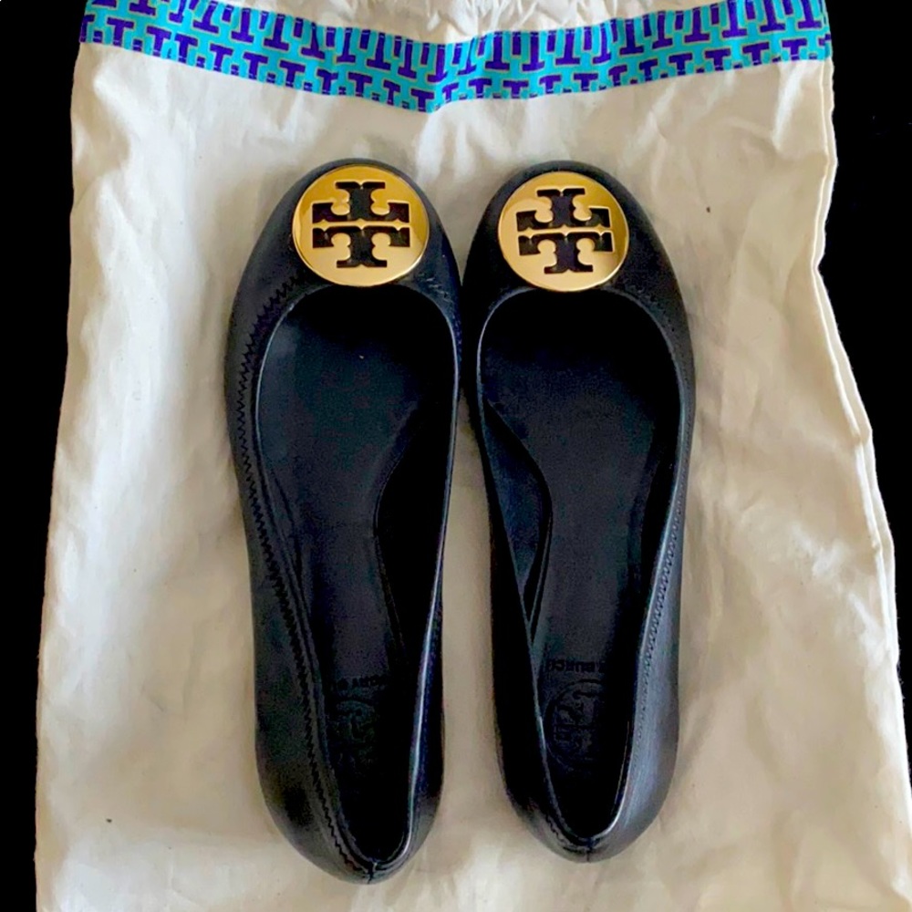 Tory Burch Reva Flat—Black and Gold